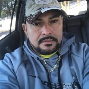 Meet your Posher, Luis